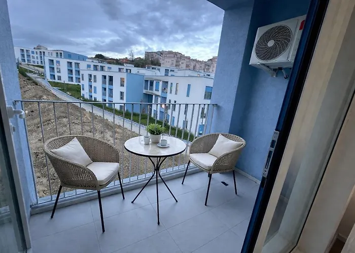 Oxa 12 Min Centro Check-in 24h *