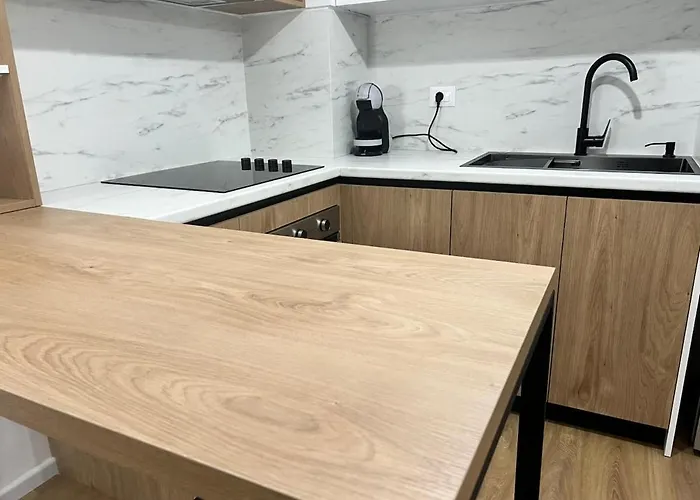 Oxa 12 Min Centro Check-in 24h Διαμέρισμα Τίρανα